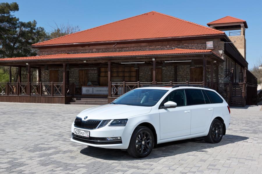  Skoda Octavia Combi 4x4 (5E) 2017 года  (WW) (фото 48 из 67)